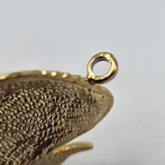 VINTAGE Colorful Sparkle Enamel Large Tropical Fish Pendant Rhinestone Accents - Picture 5 of 6